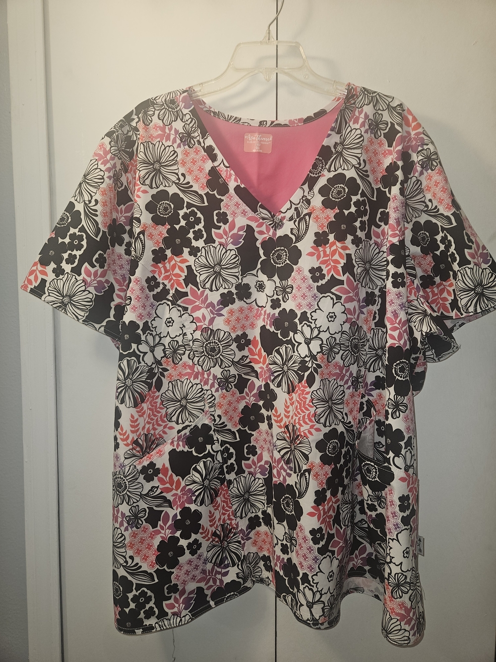 Ava Therese By Zavate 5XL Floral Print Scrub Top